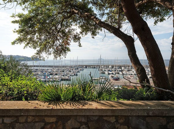 Piombino, Tuscany 57025