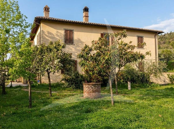 Arezzo, Tuscany 52100