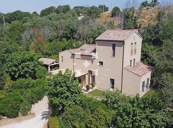 Jesi, Marche 60035
