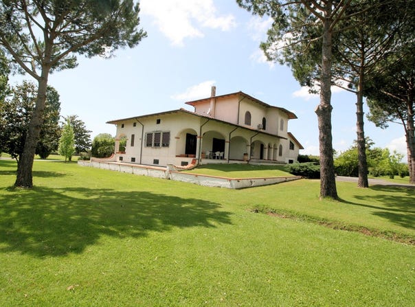 Pietrasanta, Tuscany 55045