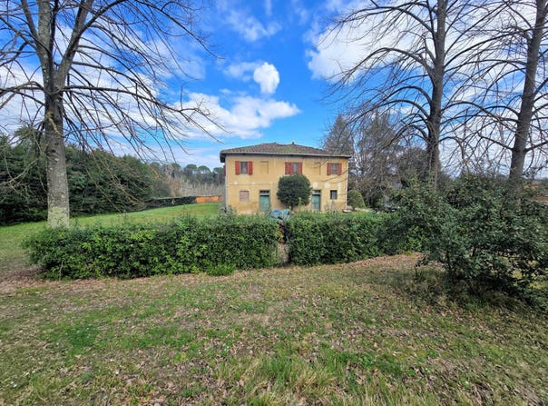 Fucecchio, Tuscany 50054