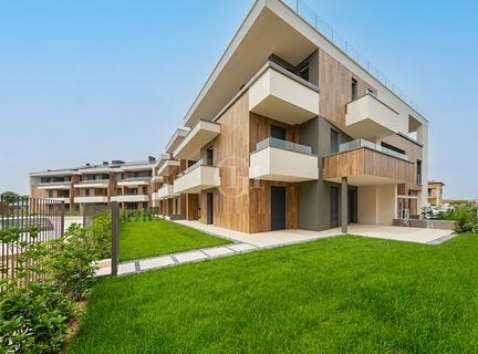 Desenzano del Garda, Lombardia|Lombardy