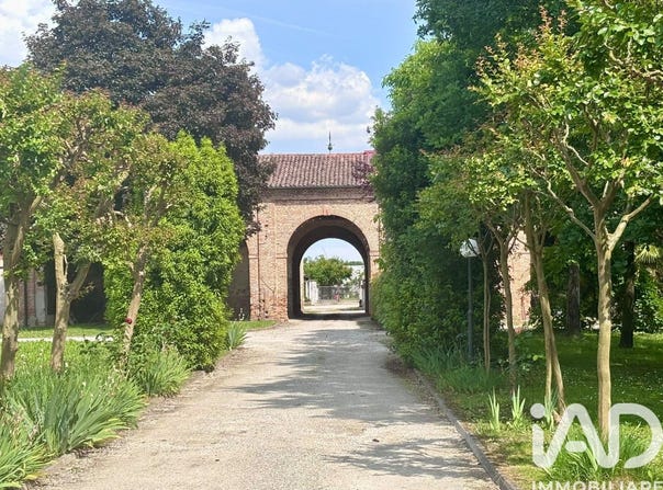 Torri di Quartesolo, Venice 36040