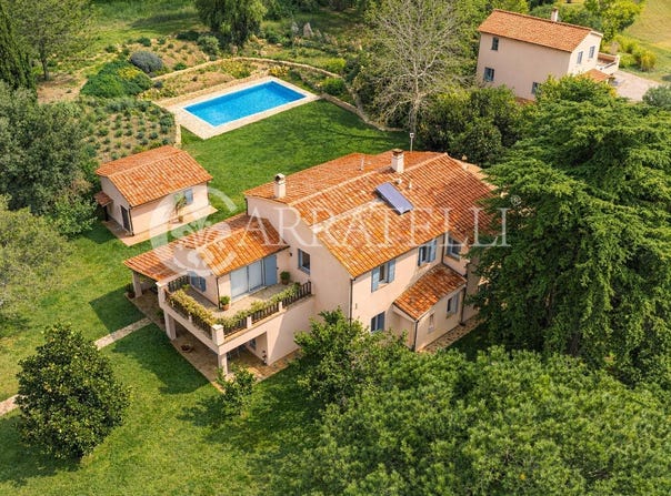 Capalbio, Tuscany 58011
