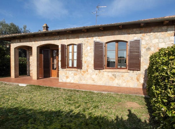 Sovicille, Tuscany 53018