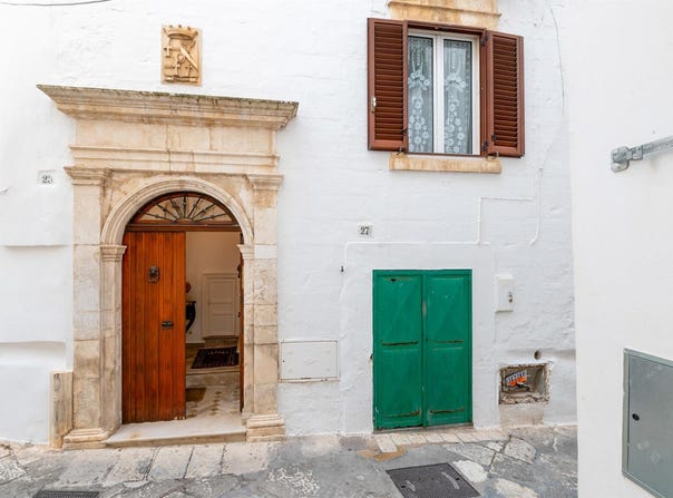 Ostuni, Apulia 72017