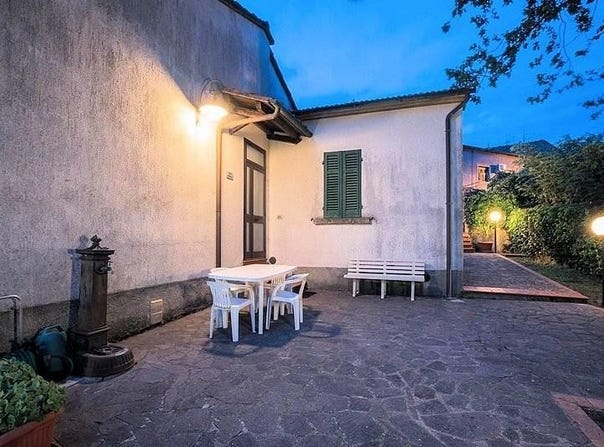 Roccastrada, Tuscany 58036
