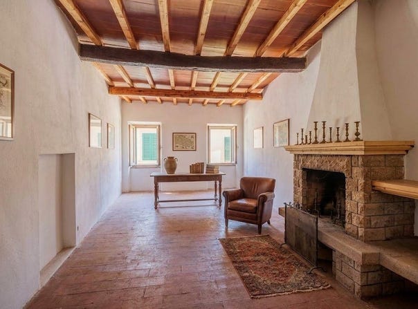 Lucignano, Tuscany 52046