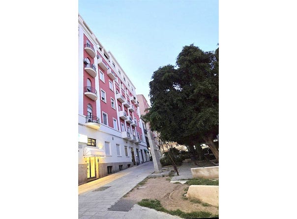Cagliari, Sardinia 09128