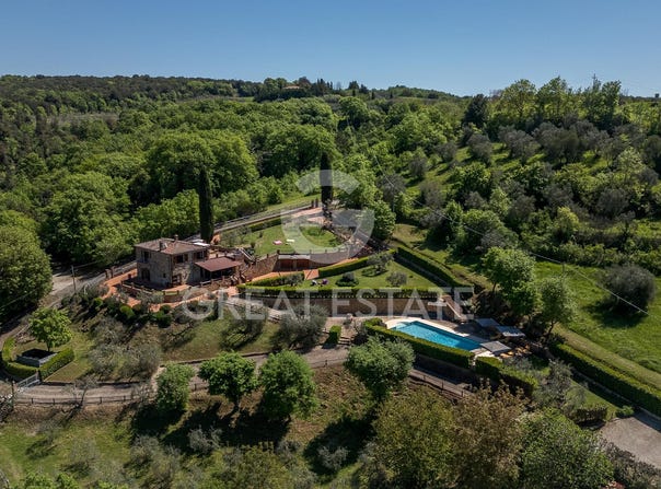 Trequanda, Tuscany 53020
