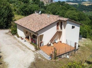 Gaglietole, Umbria 06050