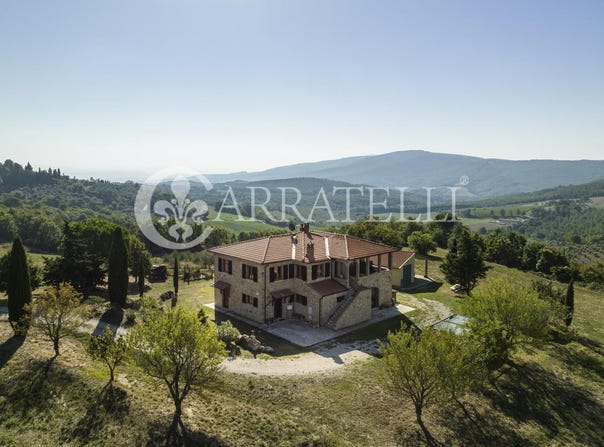 Montepulciano, Tuscany 53045