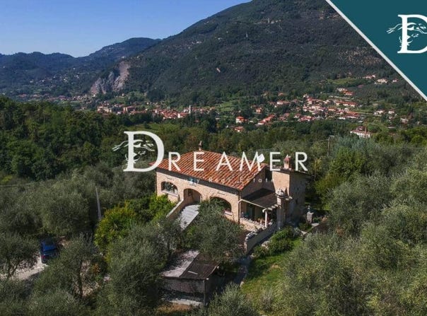 Camaiore, Tuscany 55041