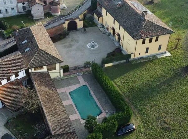 Ceranova, Lombardy 27010
