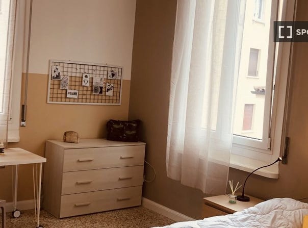 bologna, Emilia-Romagna 40121