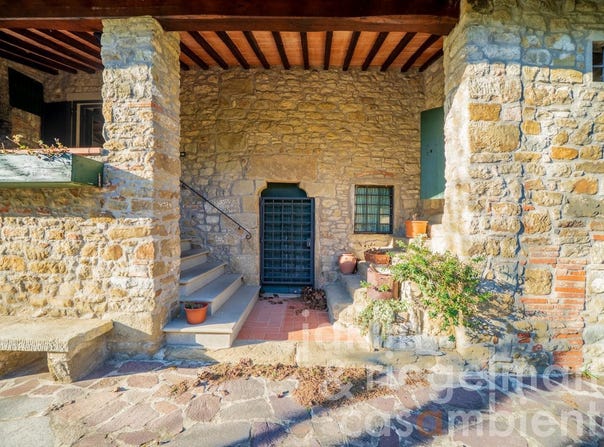 Reggello, Tuscany 50066