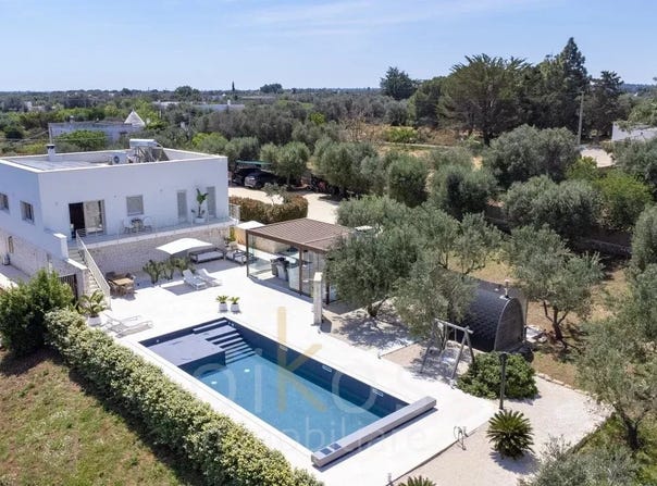 Ostuni, Apulia 72017