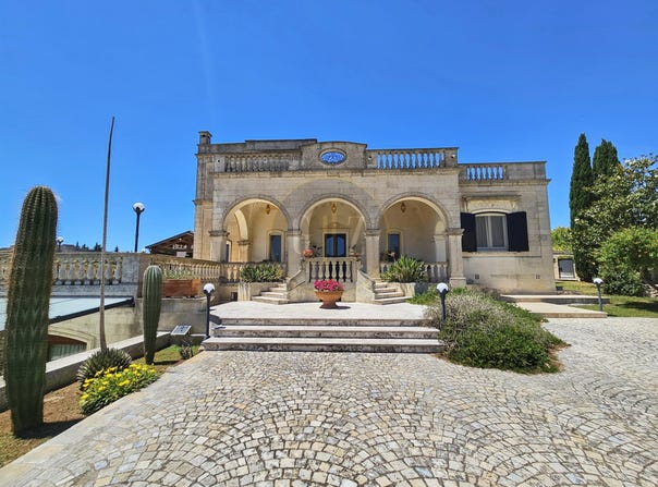 Scorrano, Apulia 73020