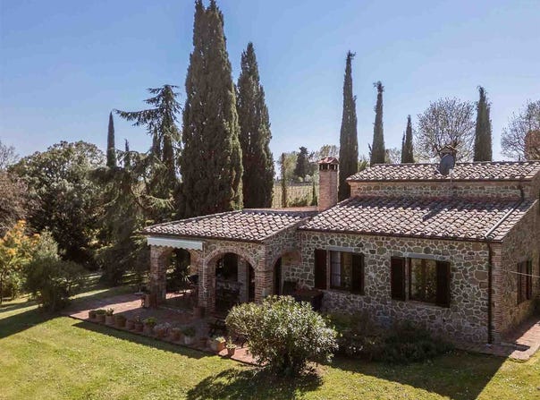 Sinalunga, Tuscany 53048