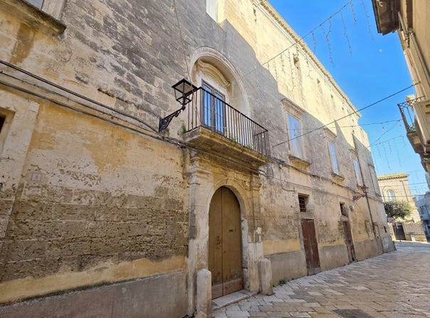 Francavilla Fontana, Apulia 72021