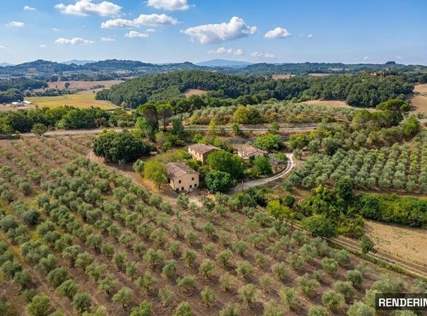 Chiusi, Tuscany 53043