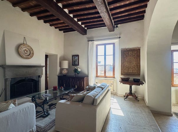 Montepulciano, Tuscany 53045