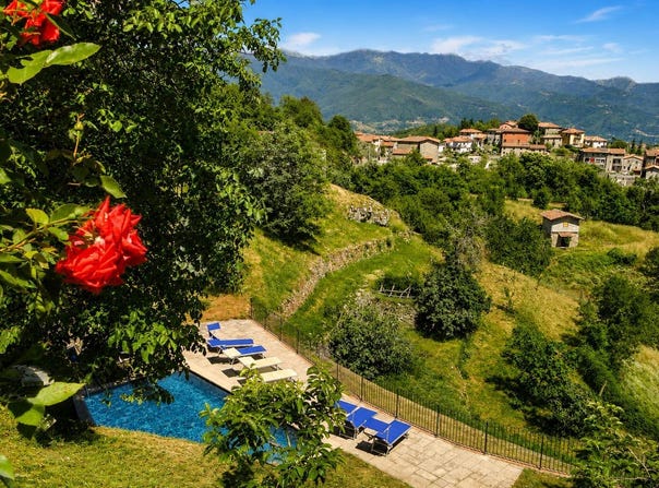 Lucca, Tuscany 55100