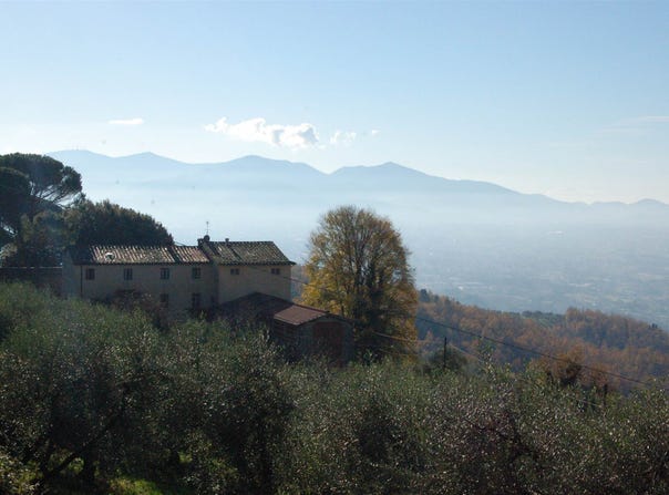 Lucca, Tuscany 55100