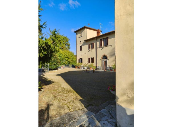 Arezzo, Tuscany 52100