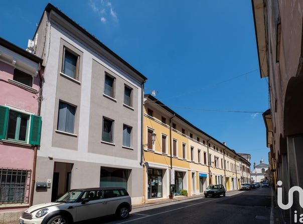 Castel Goffredo, Lombardy 46042