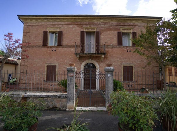 Murlo, Tuscany 53016