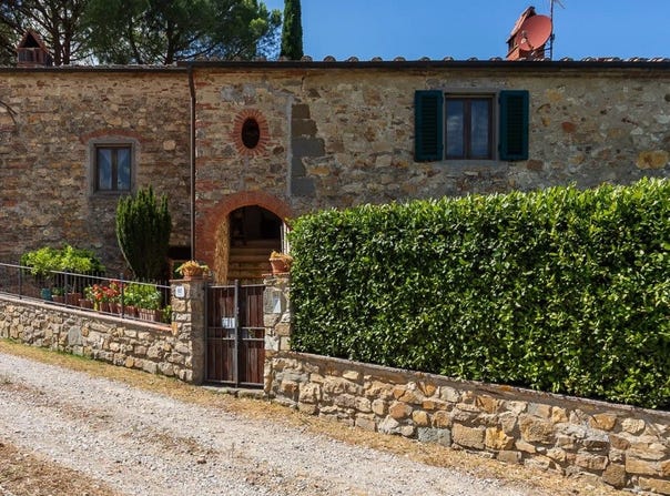 Arezzo, Tuscany 52100
