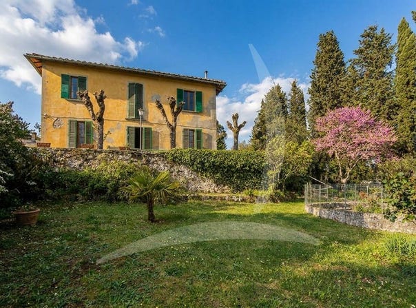Arezzo, Tuscany 52100