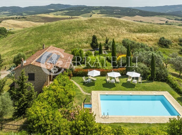 Volterra, Tuscany 56048