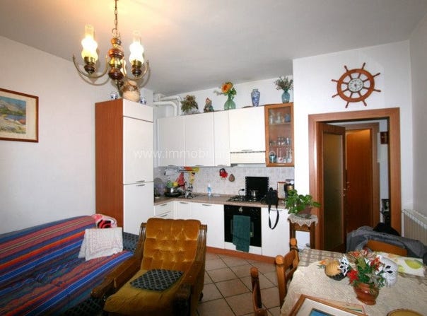 Bettolle, Tuscany 53048
