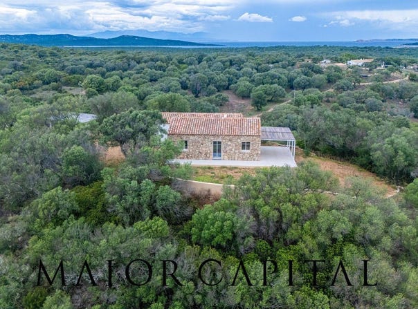 Palau, Sardinia 07020