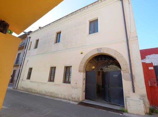 Capoterra, Sardinia 09012