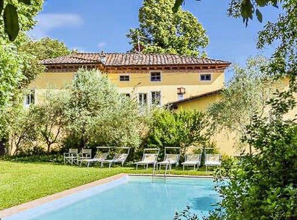 Lucca, Tuscany 55100
