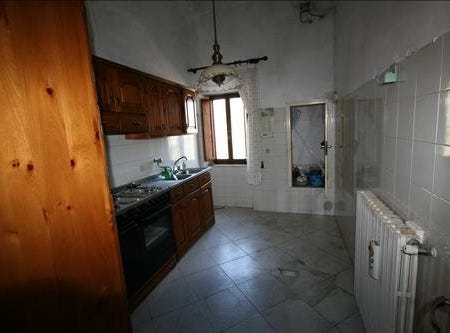Scrofiano, Tuscany 53048
