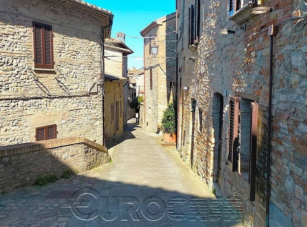 Montone, Umbria 06014