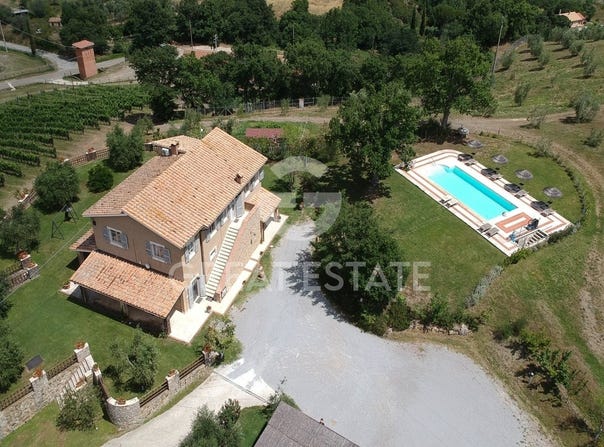 Semproniano, Tuscany 58055