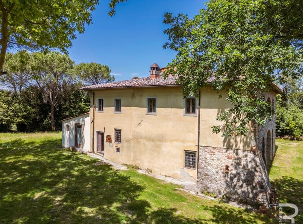 Figline Valdarno, Tuscany 50063