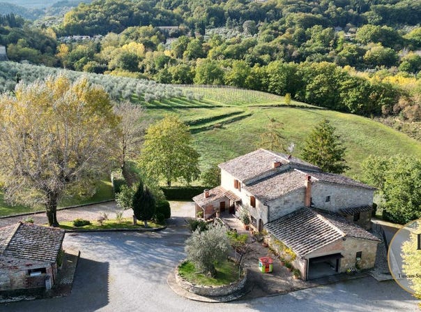 Cetona, Tuscany 53040