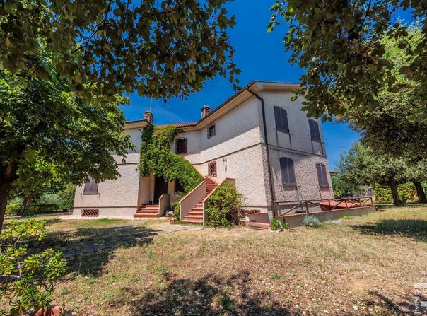 Roccastrada, Roccastrada, Tuscany 58036