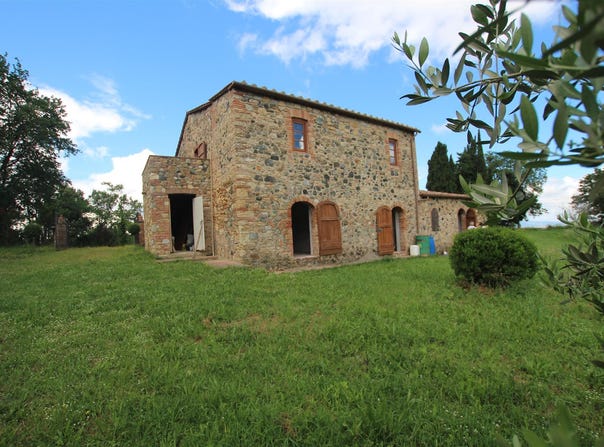 Pomarance, Tuscany 56045
