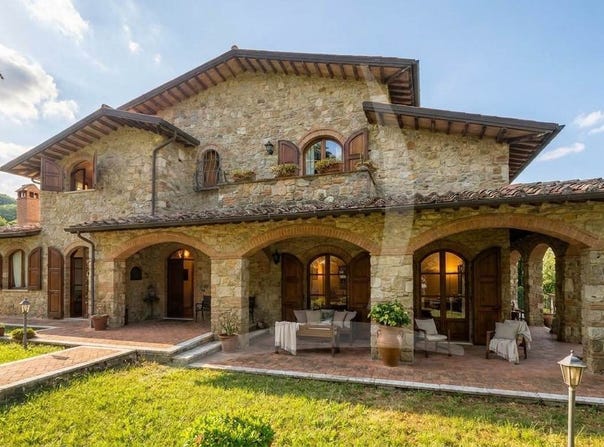 Sarteano, Tuscany 53047