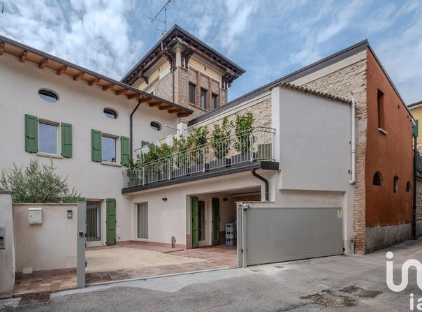 Castiglione delle Stiviere, Lombardy 46043