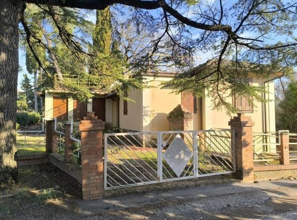 Strada dei Monti, Chianciano Terme, Tuscany 53042
