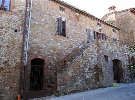 Montisi, Tuscany 53020