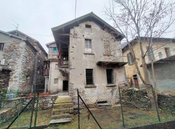 Cavaglio Spoccia, Piedmont 28052